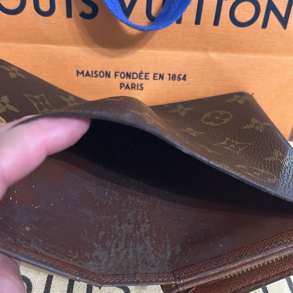 100% Authentic vintage Louis Vuitton Monogram Tressor wallet. - Picture 3 of 10